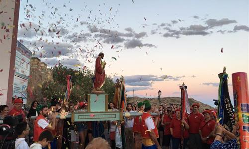 /Esp/Cosas_que_hacer/Fiestas/PublishingImages/Moros i Cristians en honor a Sant Pere Apòstol/7.jpg