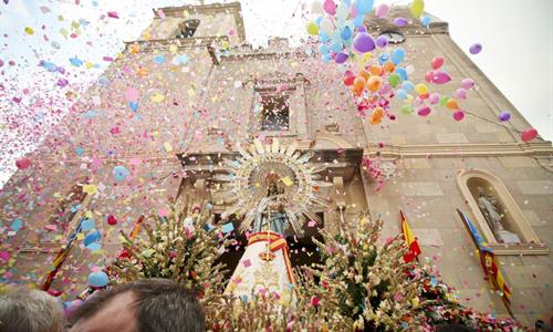 /Esp/Cosas_que_hacer/Fiestas/PublishingImages/Romería en honor de la Virgen del Pilar/10.jpg