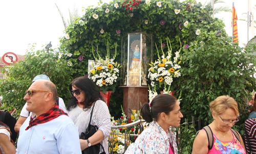 /Esp/Cosas_que_hacer/Fiestas/PublishingImages/Romería en honor de la Virgen del Pilar/15.jpg