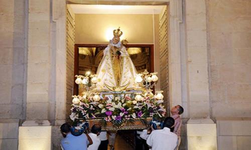/Esp/Cosas_que_hacer/Fiestas/PublishingImages/en honor a la Virgen de los Frutos/3.jpg